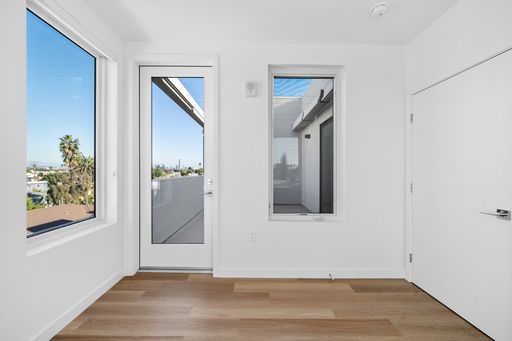 Los Angeles rental listing photo