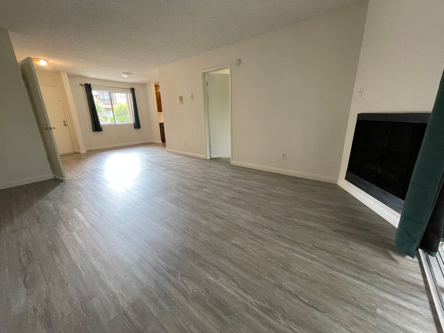 Los Angeles rental listing photo