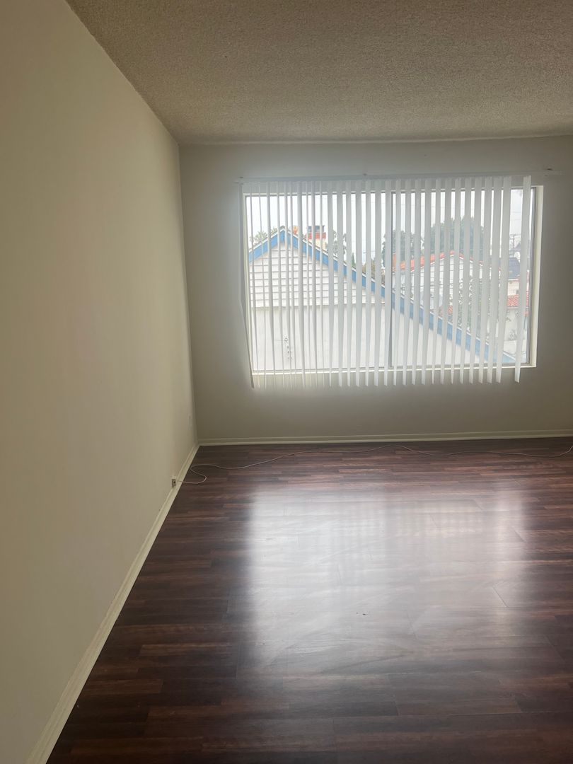 Los Angeles rental listing photo