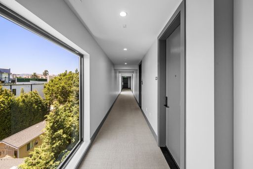 Los Angeles rental listing photo