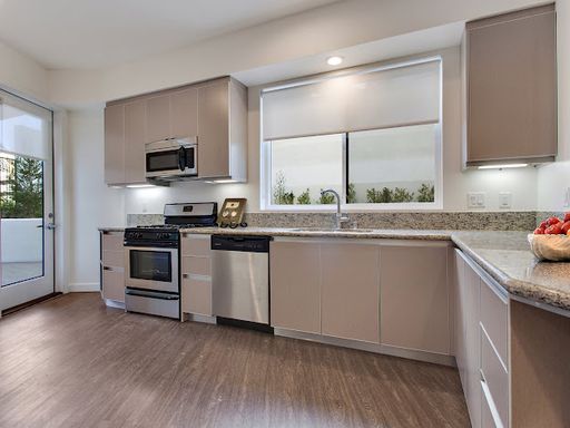 Los Angeles rental listing photo