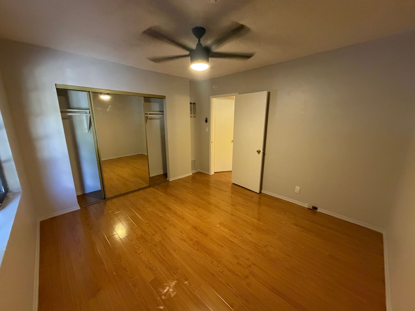 Los Angeles rental listing photo