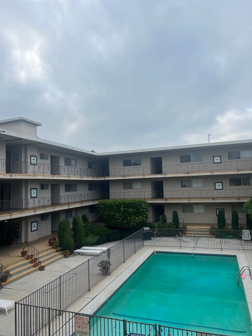 Los Angeles rental listing photo