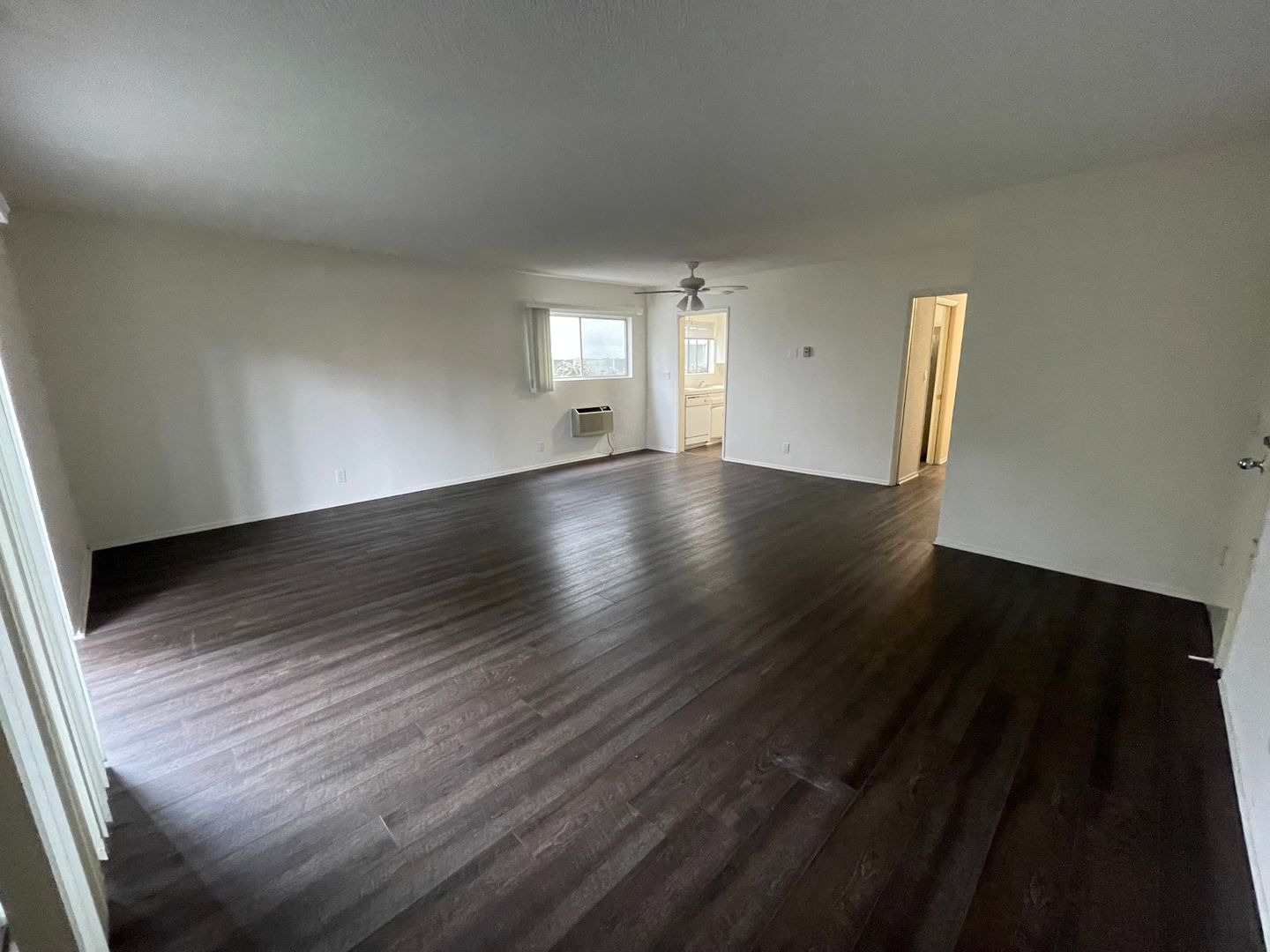 Los Angeles Apartment: 1801 South Bentley Avenue