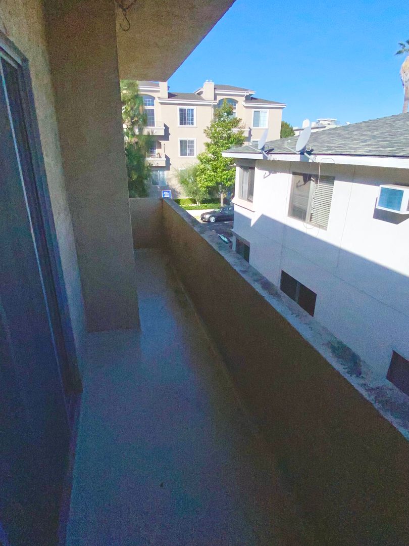 Los Angeles rental listing photo