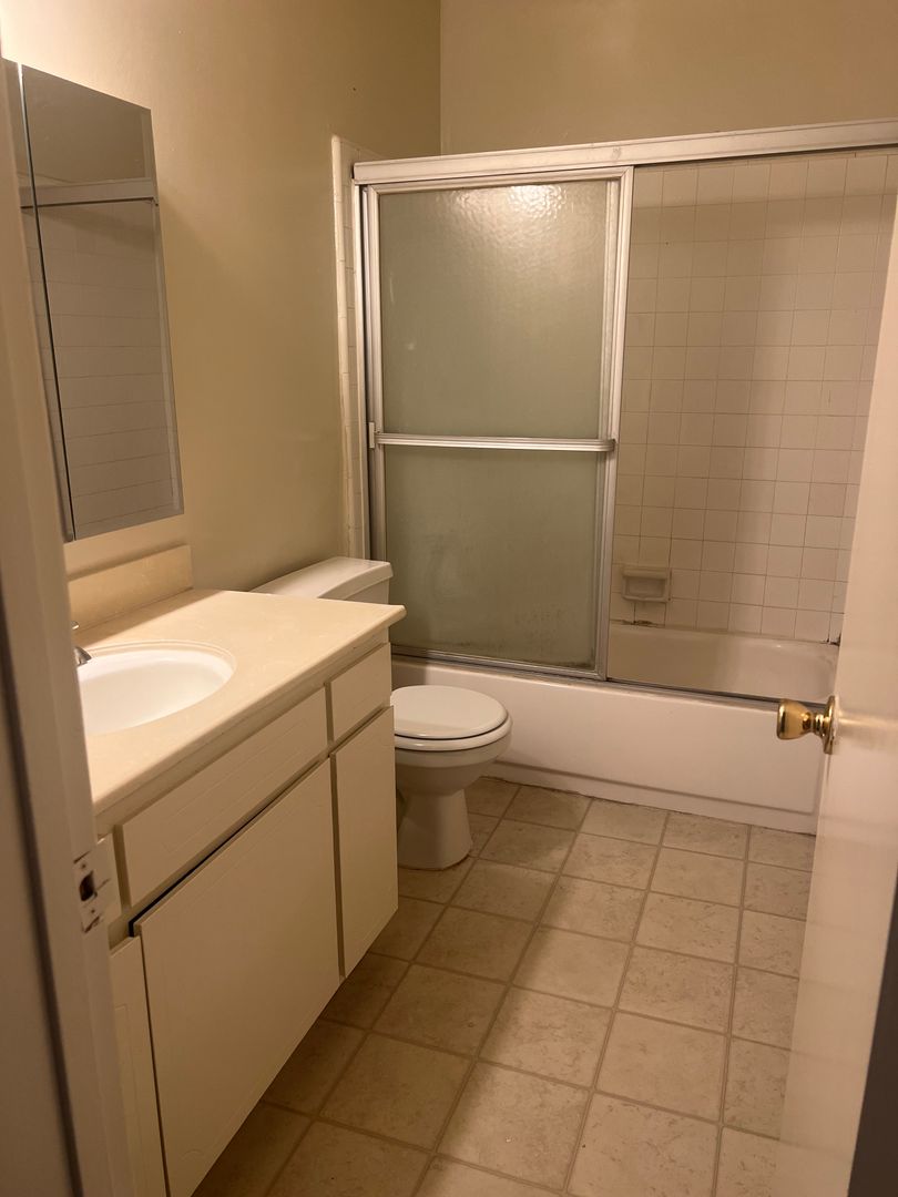 Los Angeles rental listing photo