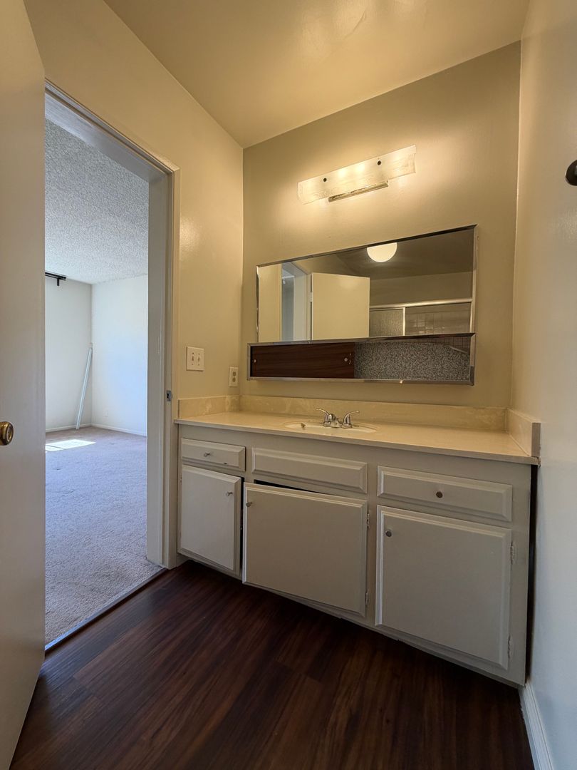 Los Angeles rental listing photo