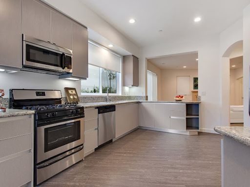 Los Angeles rental listing photo