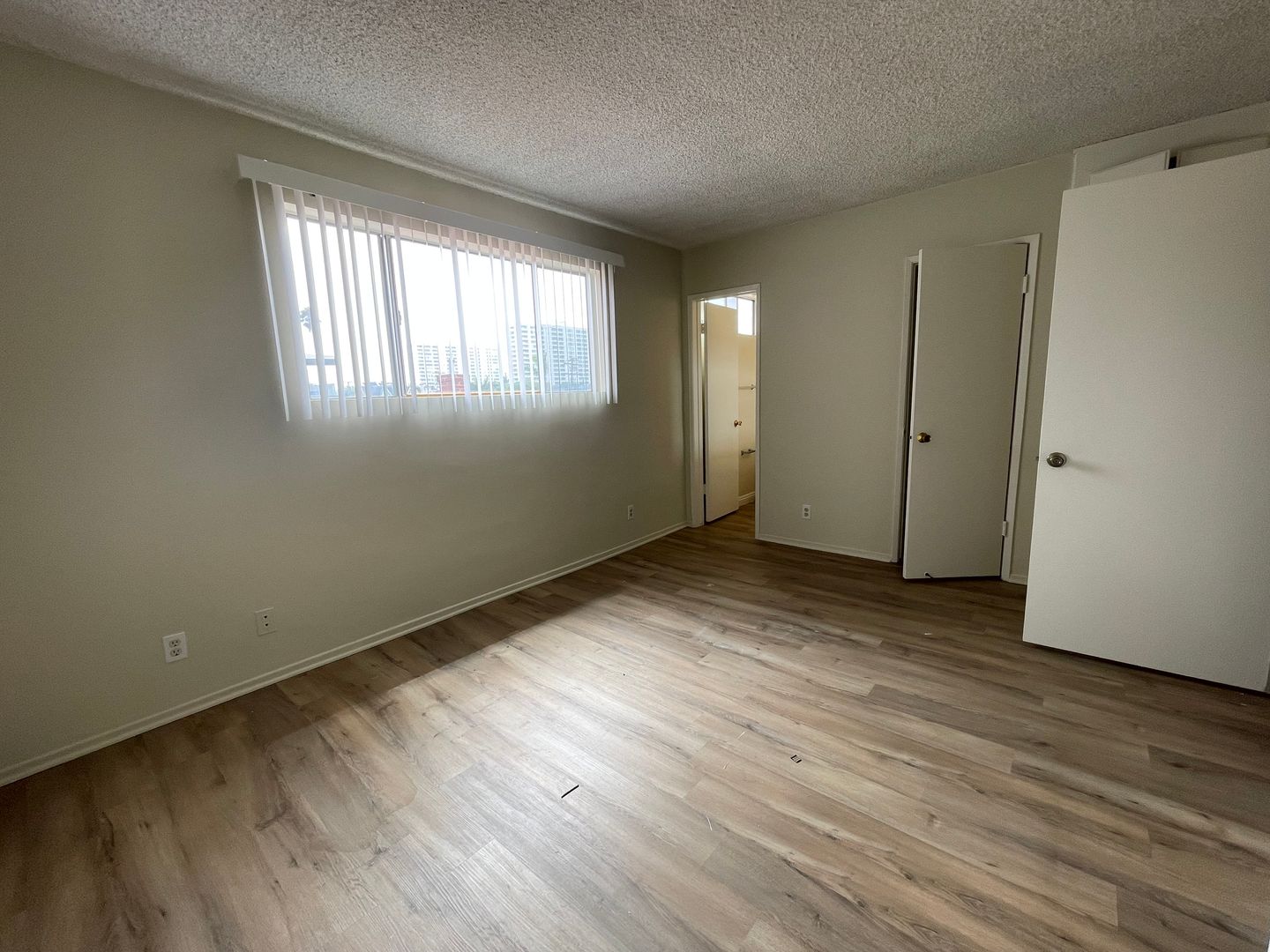 Los Angeles rental listing photo