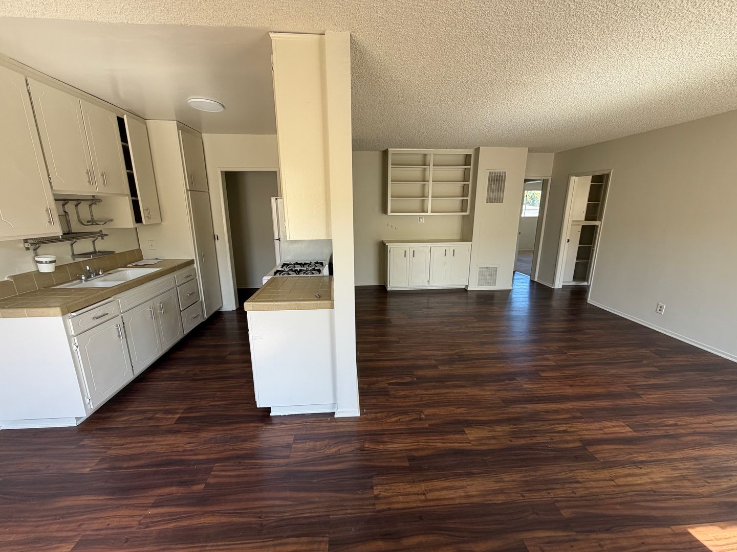 Los Angeles rental listing photo
