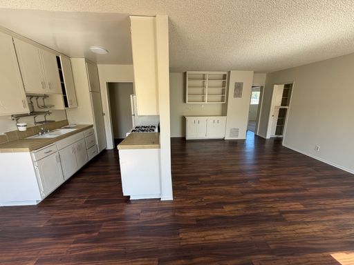 Los Angeles rental listing photo