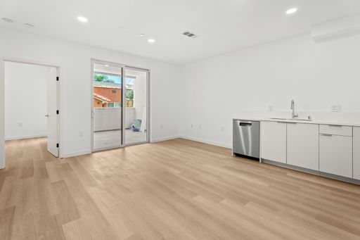 Los Angeles rental listing photo