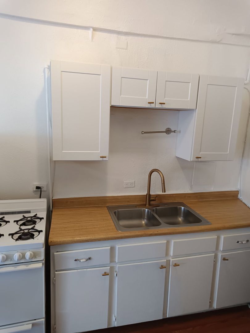 Los Angeles rental listing photo