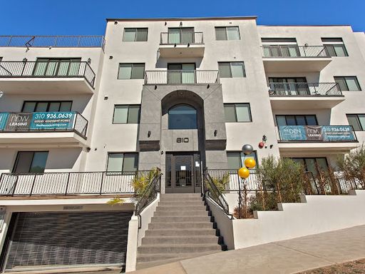 SPACIOUS 3 BEDROOM RESIDENCES NEAR UCLA | LARGE LAYOUTS | SECURED PARKING | OWNER-PAID WIFI – photo 1