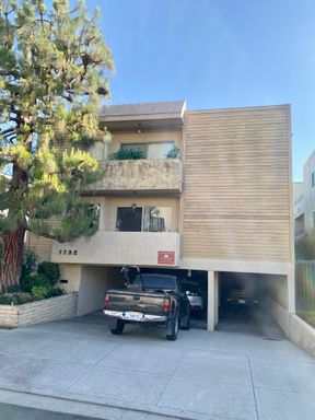 Bright and Airy One Bedroom – photo 1