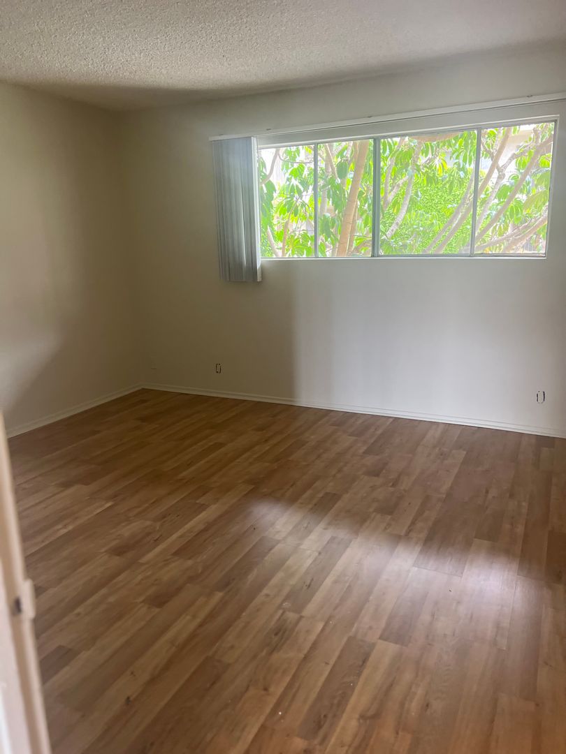 Los Angeles rental listing photo