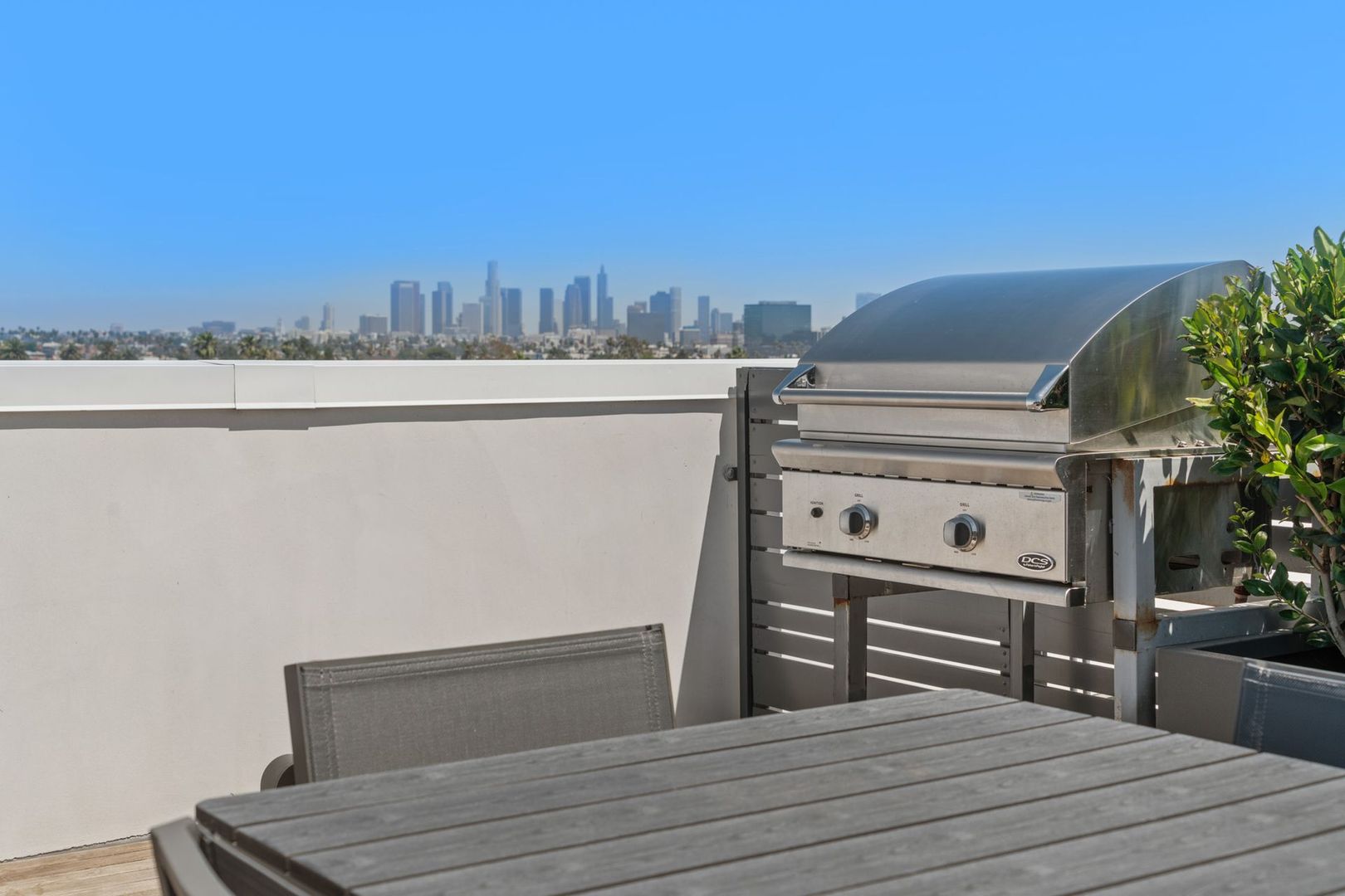 Los Angeles rental listing photo