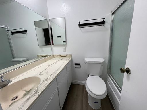 Los Angeles rental listing photo