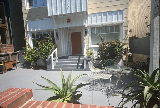 Los Angeles rental listing photo