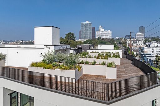 Los Angeles rental listing photo