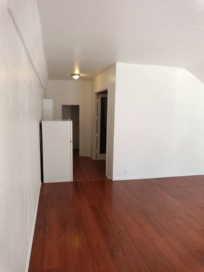 Los Angeles rental listing photo
