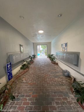 Los Angeles rental listing photo