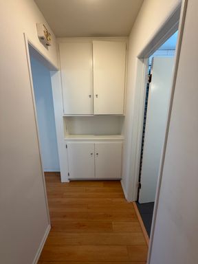Los Angeles rental listing photo