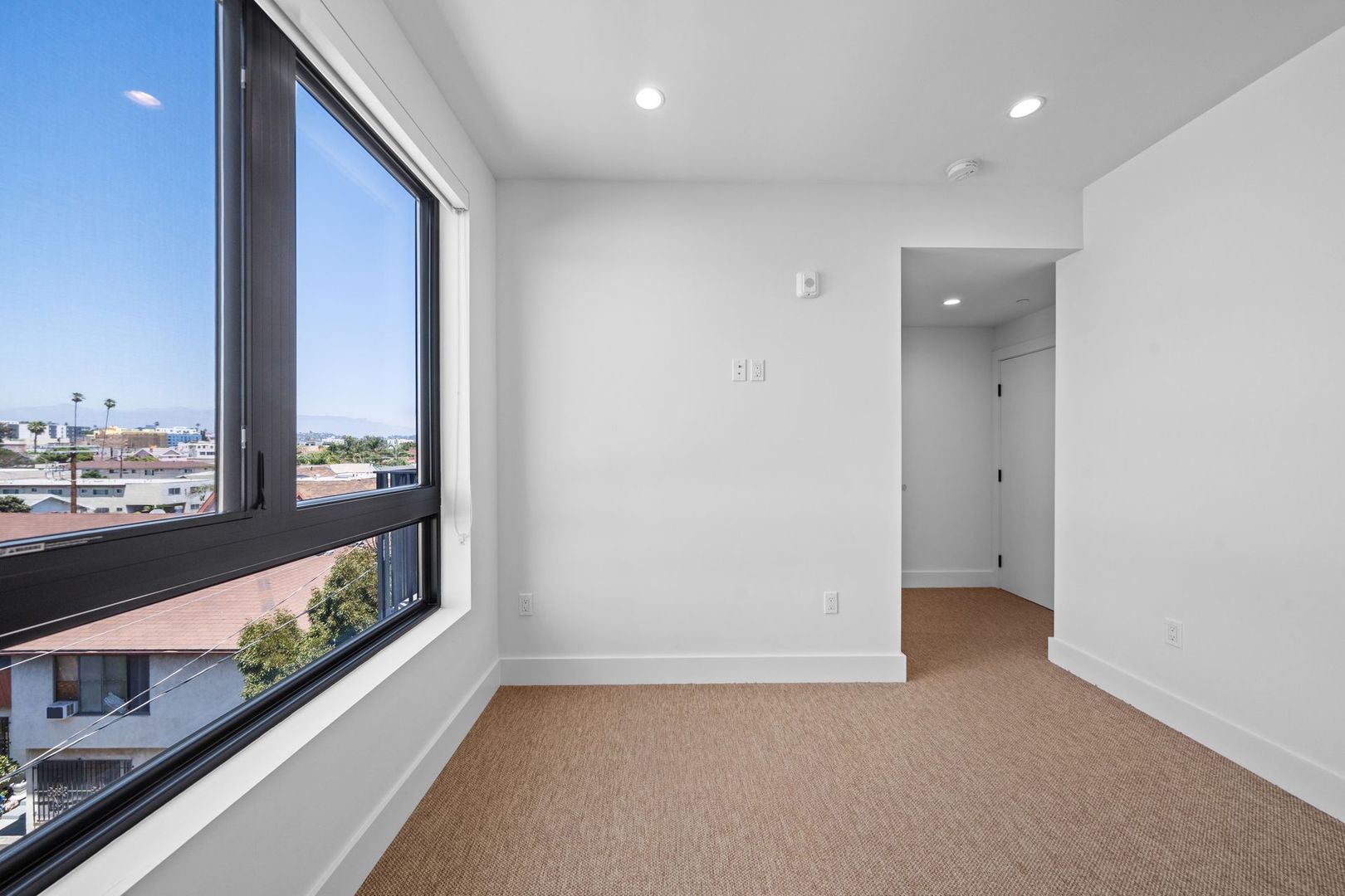 Los Angeles rental listing photo