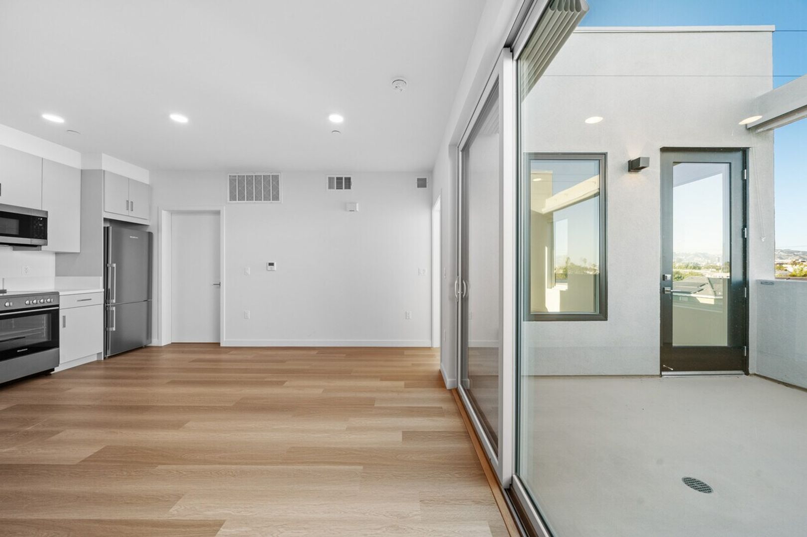 Los Angeles rental listing photo