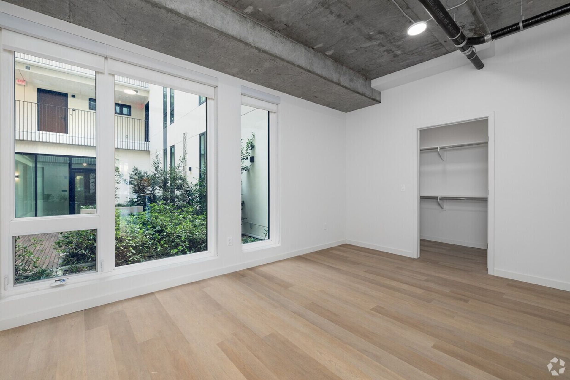 Los Angeles rental listing photo