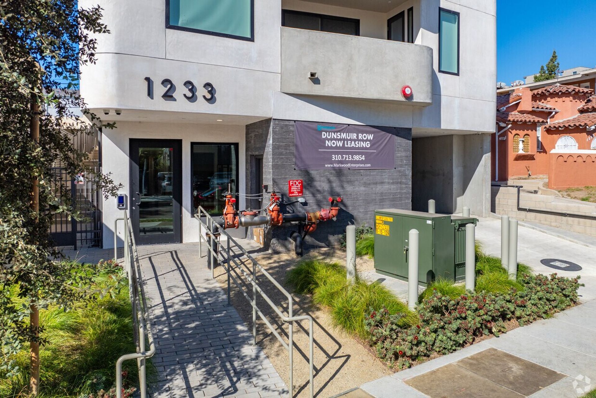 Los Angeles rental listing photo