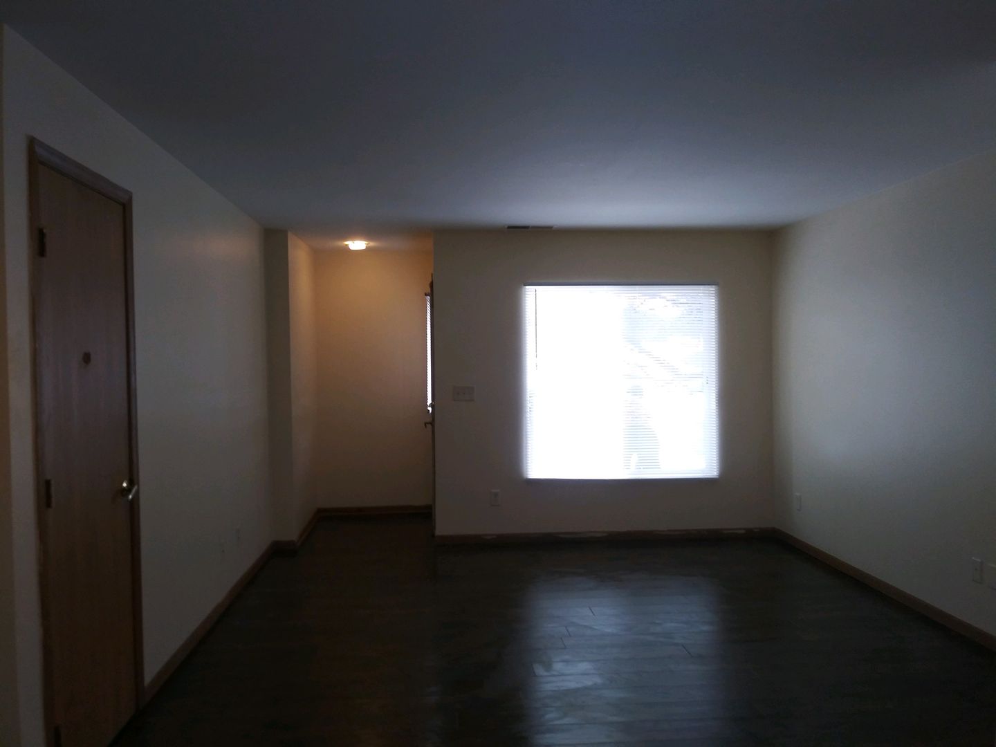 Rockford Apartment: 2723-2837 Silent Wood Trail