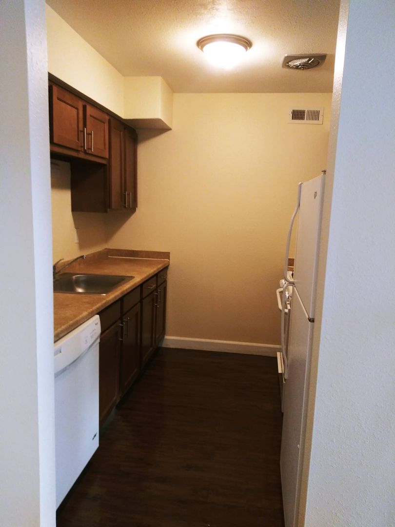 Rantoul Apartment: 1505 Hobson Drive