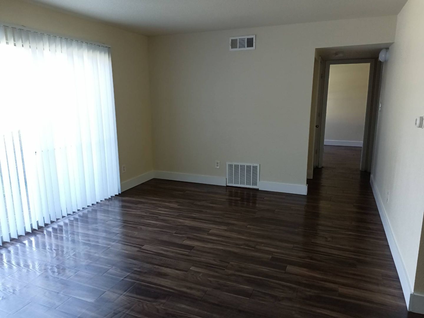 Rantoul Apartment: 1505 Hobson Drive