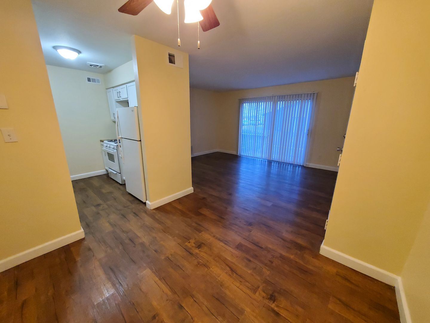 Rantoul Apartment: 1505 Hobson Drive