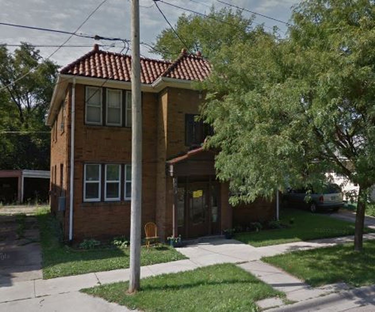 Rockford Apartment: 1411-13 21st Ave