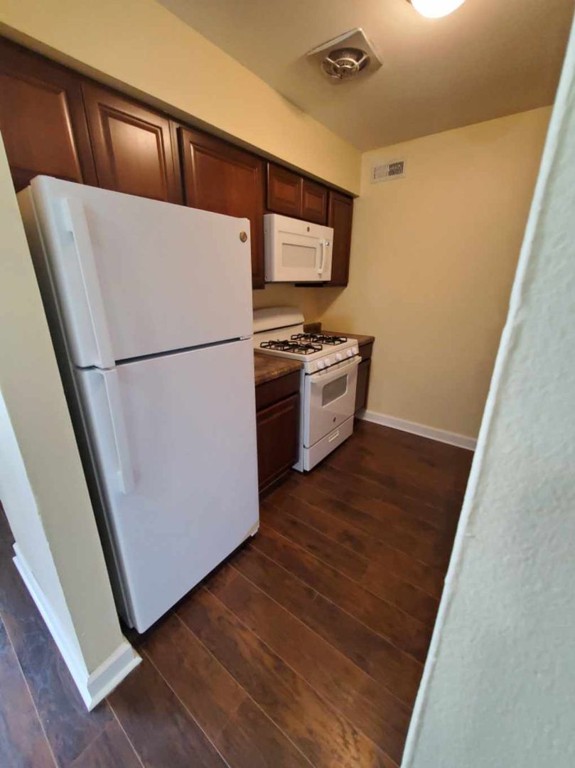 Rantoul Apartment: 1505 Hobson Drive