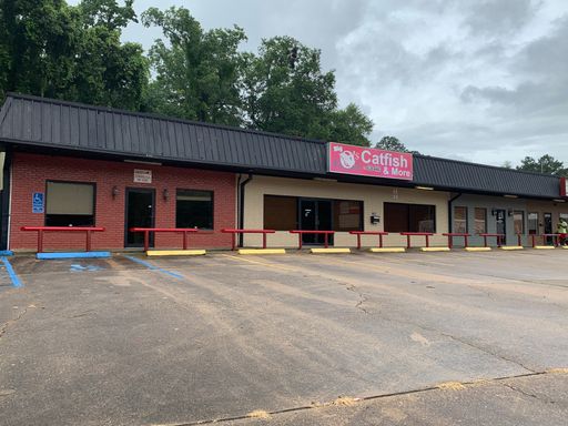 Cross Lake Plaza Retail space/ banquet room – photo 1