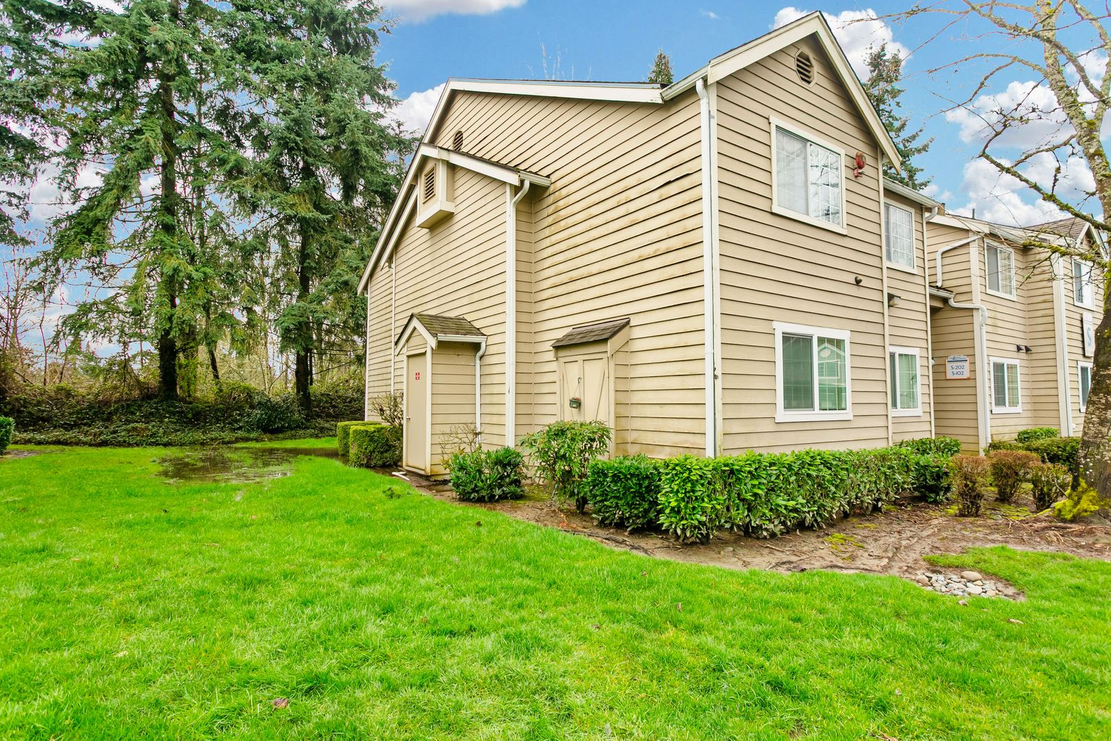 Federal Way House: 1839 S 286th Ln S101