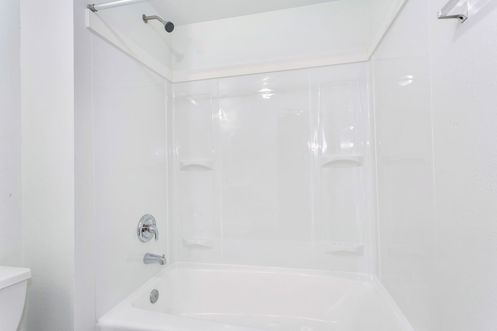 Tacoma Apartment: 5240 South Tacoma Way