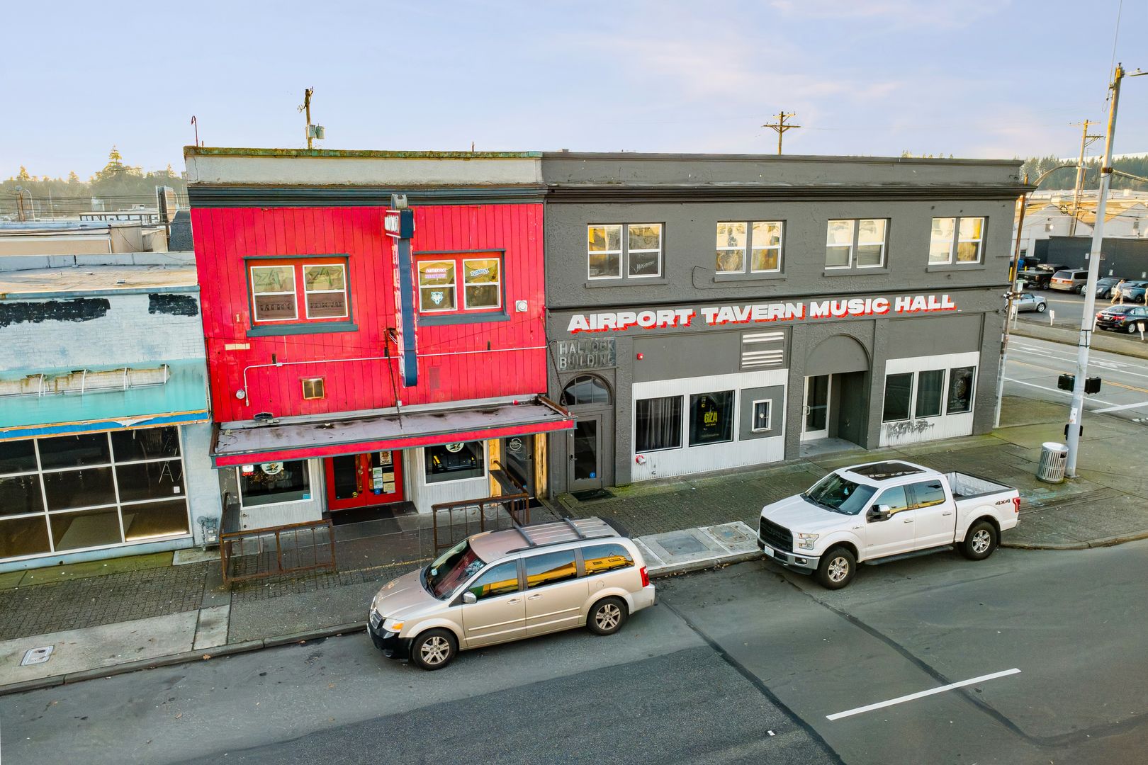 Tacoma Apartment: 5402 South Tacoma Way