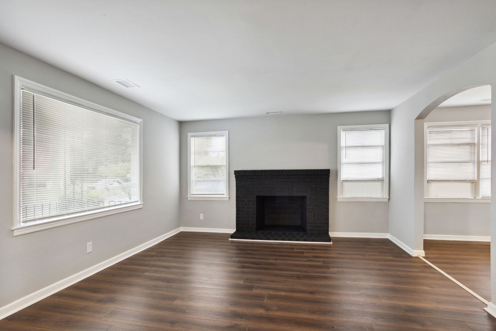 Savannah House: 1104 West Victory Drive