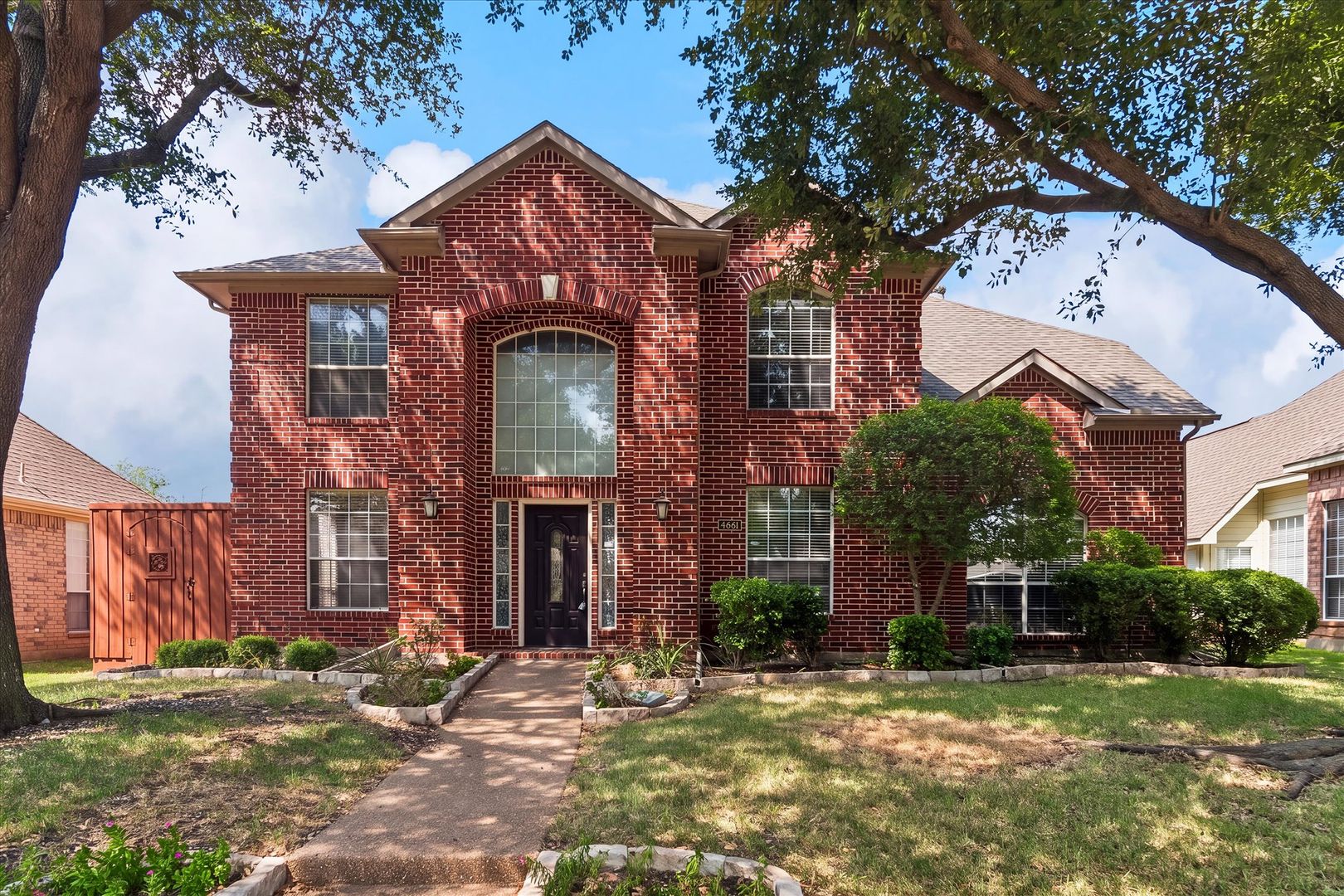 Plano House: 4661 Baldwin Lane