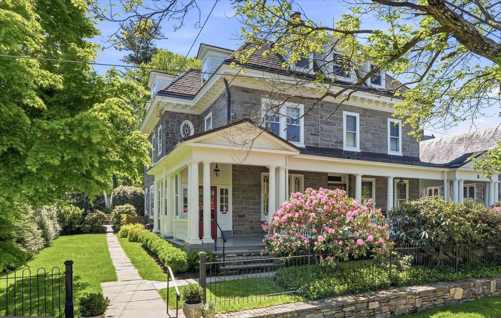 Philadelphia House: 36 E. Chestnut Hill