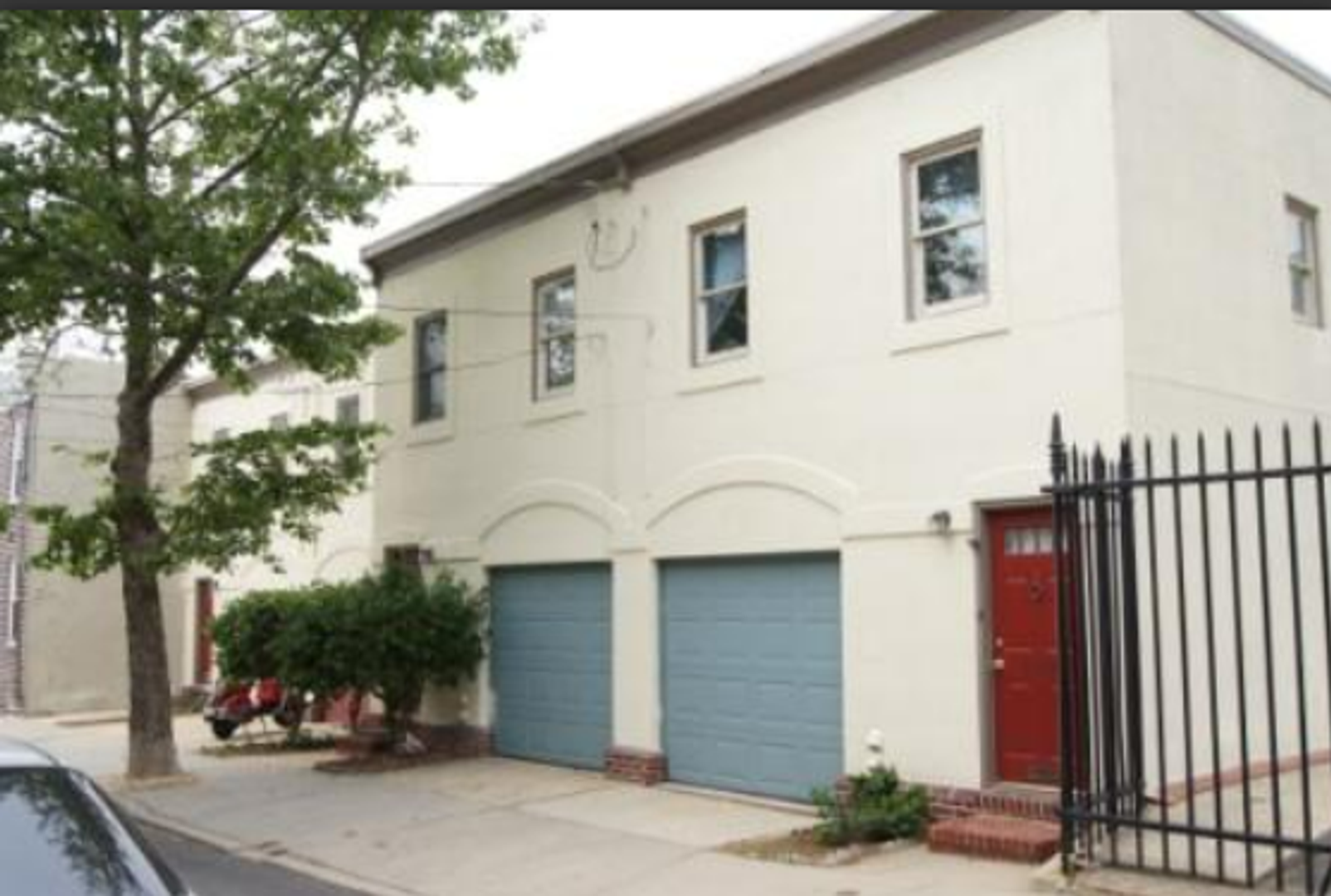 Philadelphia House: 2517 Webster Street