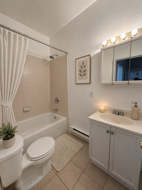 Listing photo thumbnail