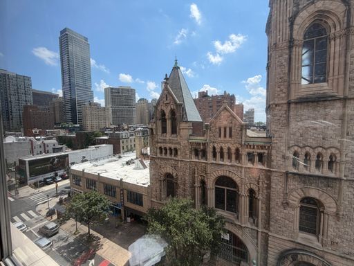 2101-17 Chestnut Street, Unit 814, Philadelphia, PA 19103