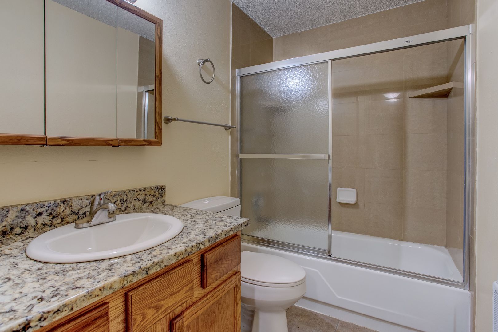 Portland Apartment: 4803 SE Boardman Ave.