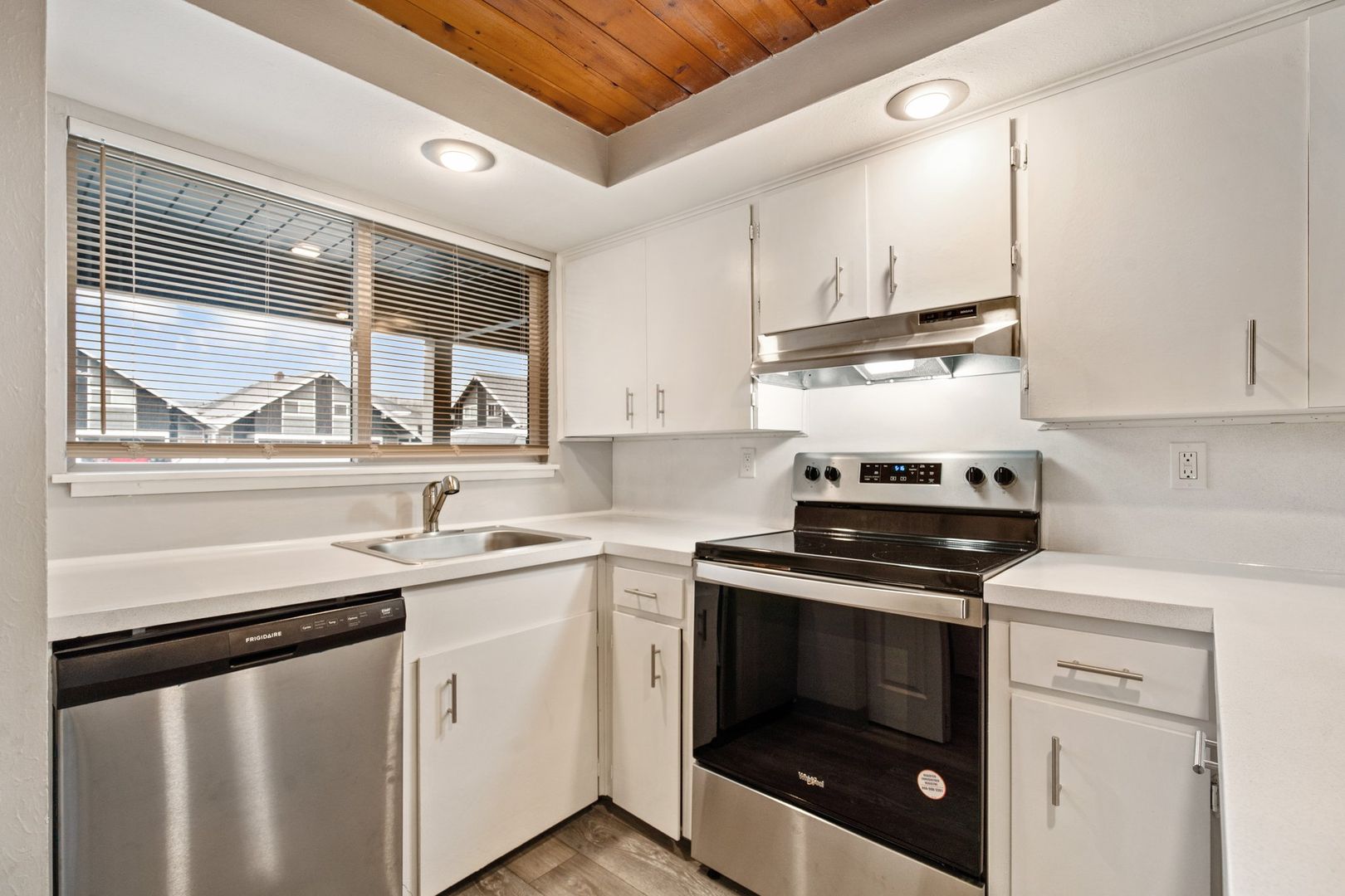 Vancouver Apartment: 8101-8105 NE 13th Avenue