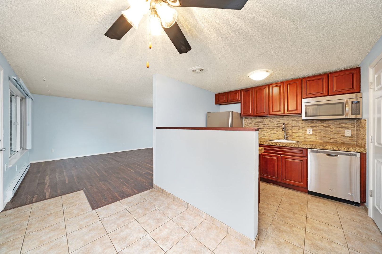 Portland Apartment: 4803 SE Boardman Ave.